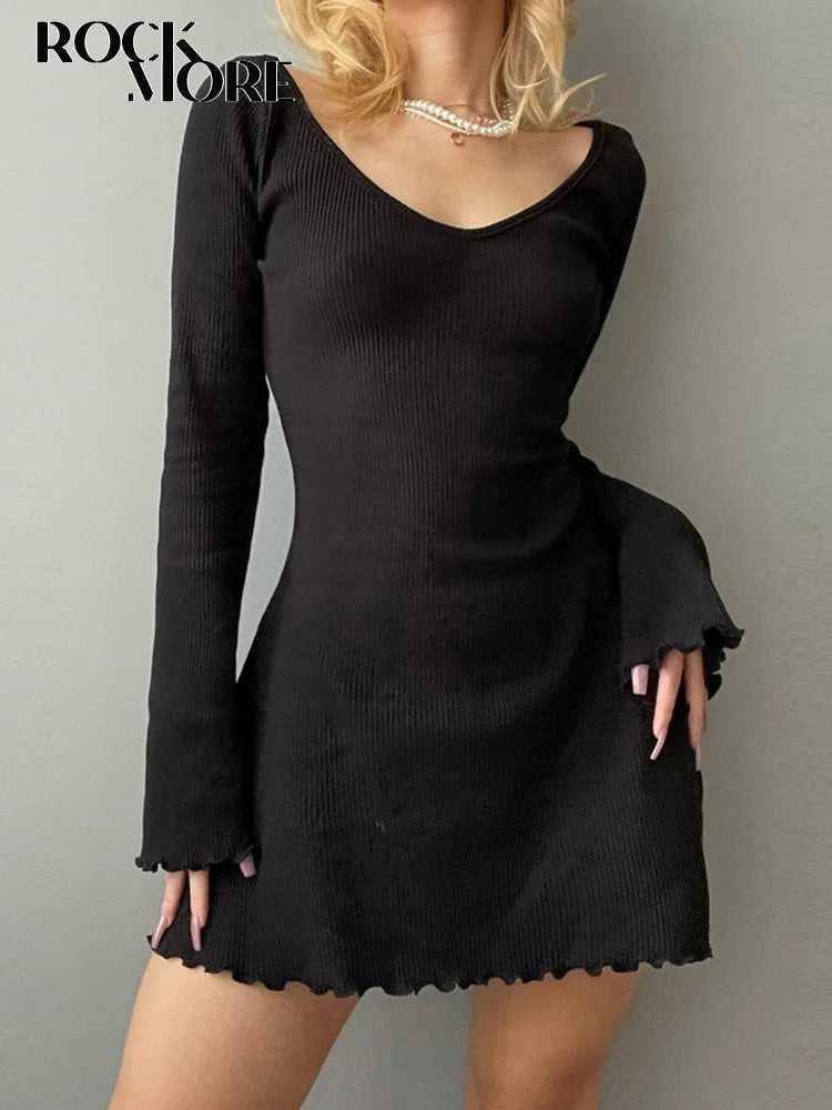 Retro Knitted Mini Dress – Wandering Woman