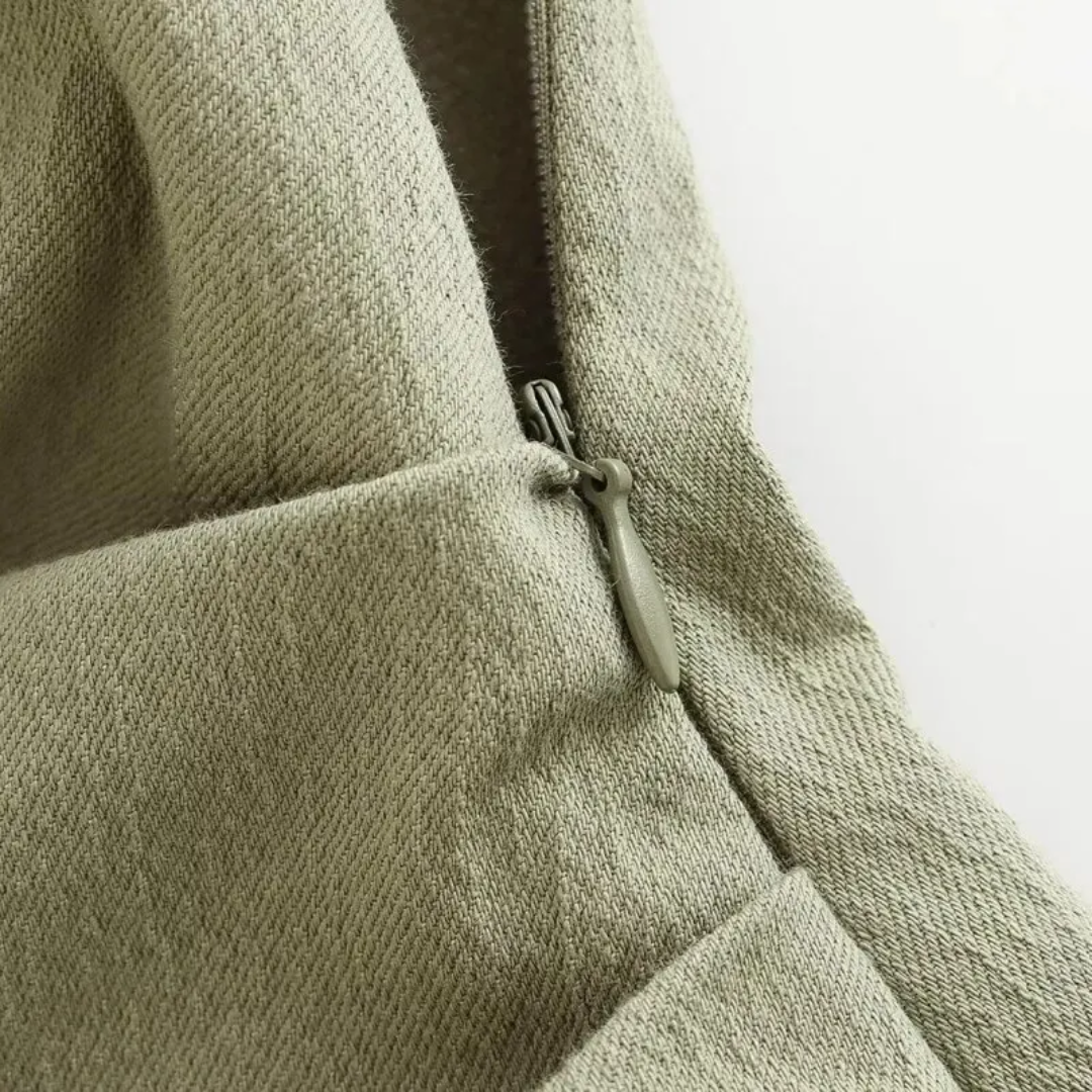 a close up of a zipper on a jacket