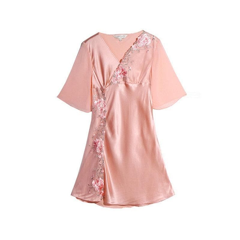 100% Silk Embroidery Nightgowns - Wandering Woman