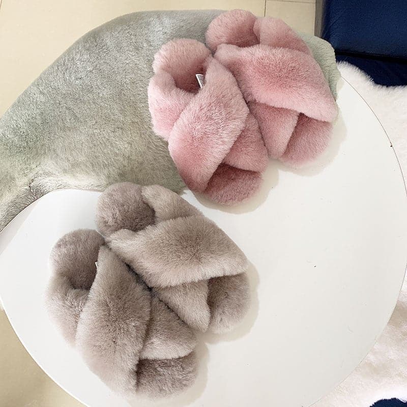 High Quality Warm Natural Wool Slippers - Wandering Woman
