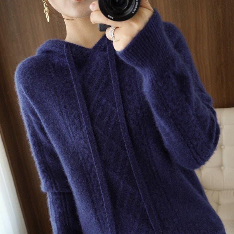 Knitted Cashmere Wool Hooded Sweater - Wandering Woman