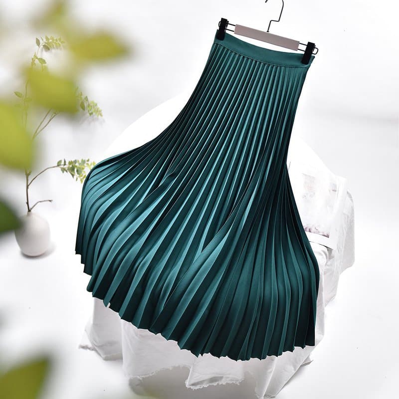 Pleated Skirt with Chiffon Liner - Wandering Woman
