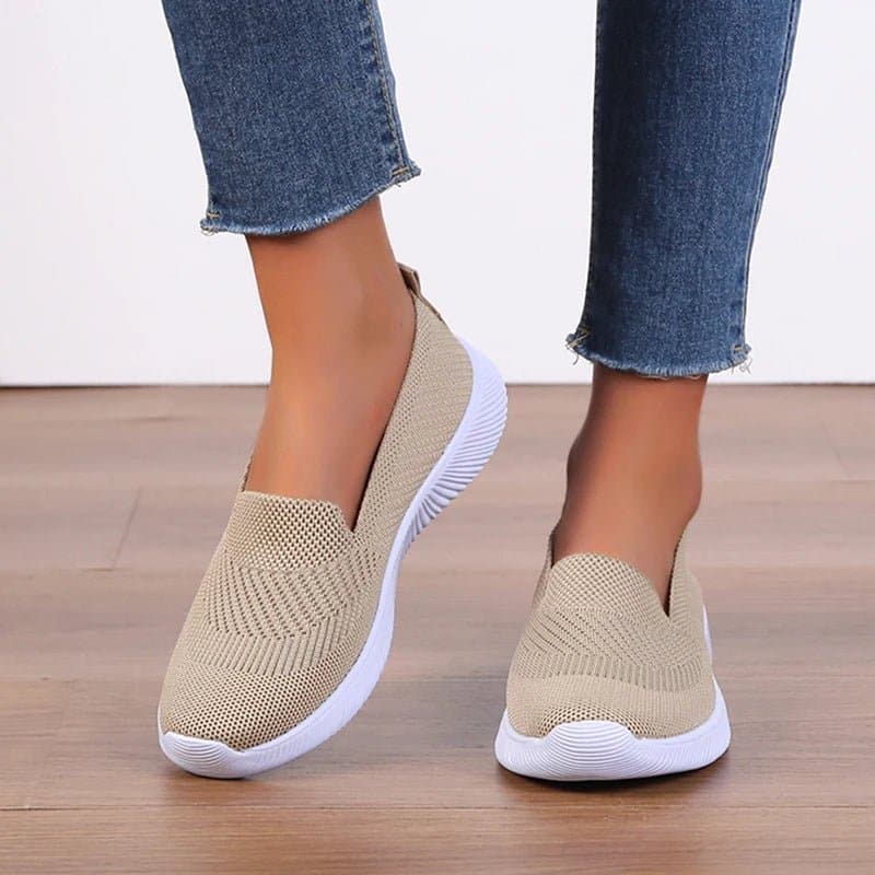 Women's Breathable Slip-On Soft Bottom Sneakers - Fashionable Casual Shoes - Wandering Woman