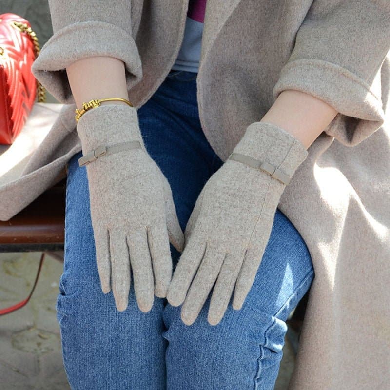 Wool Touch Screen Gloves - Wandering Woman